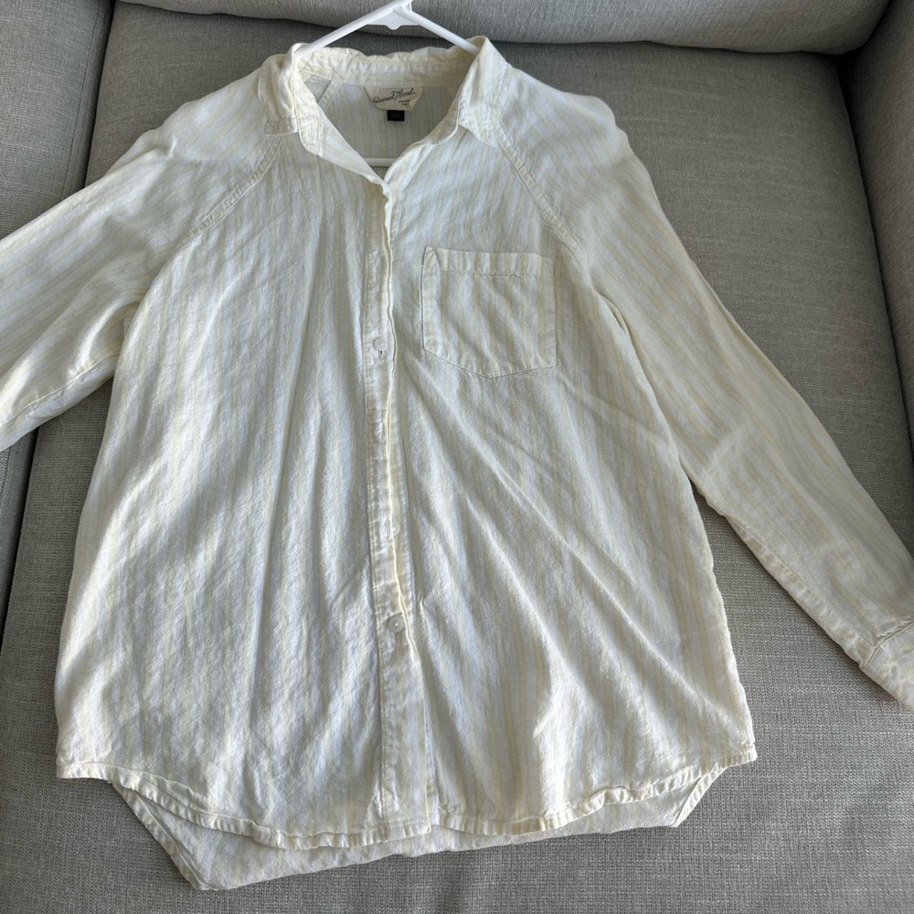 Long Sleeve Button Up Top - Picture 10 of 10